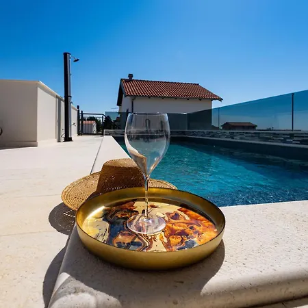 Ap With Pool Zadar Nin Vrsi