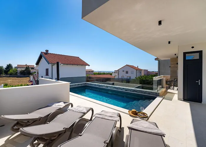 Ap With Pool Zadar Nin Вилла