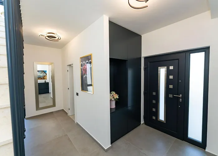 Вилла Ap With Pool Zadar Nin *