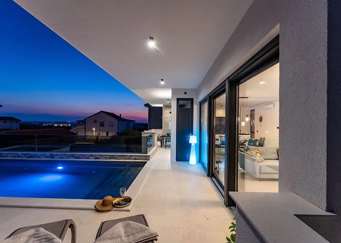 Вилла Ap With Pool Zadar Nin Врси