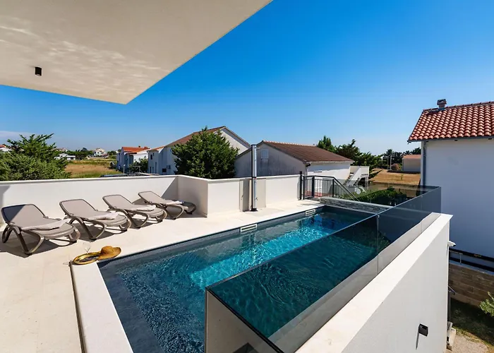 Ap With Pool Zadar Nin Вилла Врси