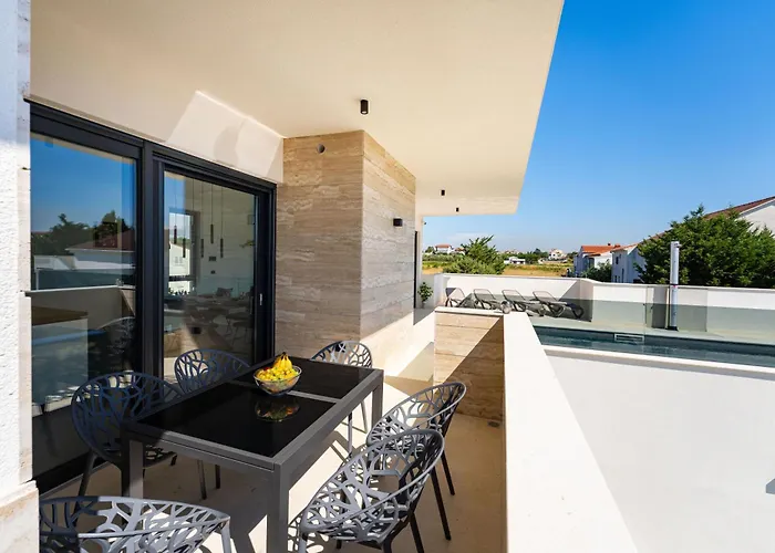 Ap With Pool Zadar Nin Вилла