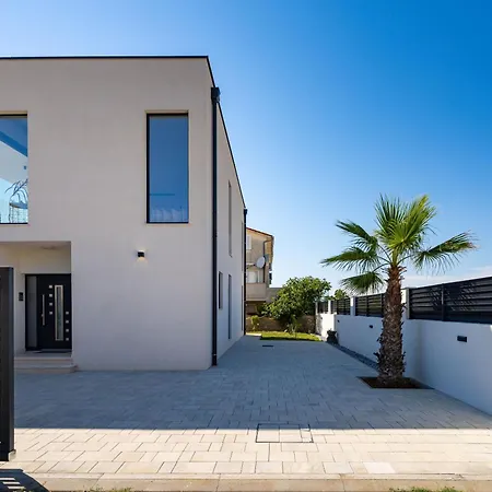 Ap With Pool Zadar Nin * Vrsi