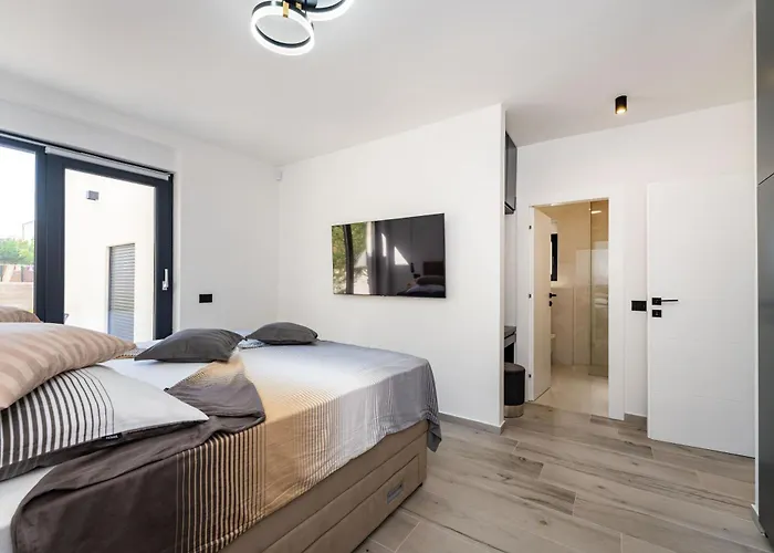 Villa Ap With Pool Zadar Nin *